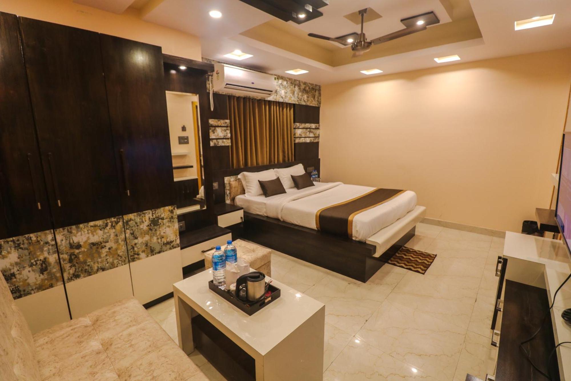 מלון כלכותה Mohar Residency מראה חיצוני תמונה