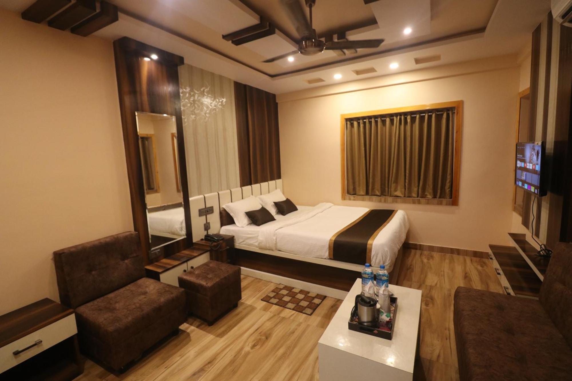 מלון כלכותה Mohar Residency מראה חיצוני תמונה