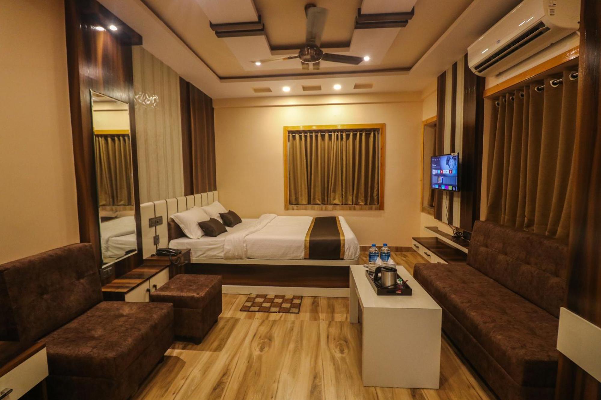 מלון כלכותה Mohar Residency מראה חיצוני תמונה